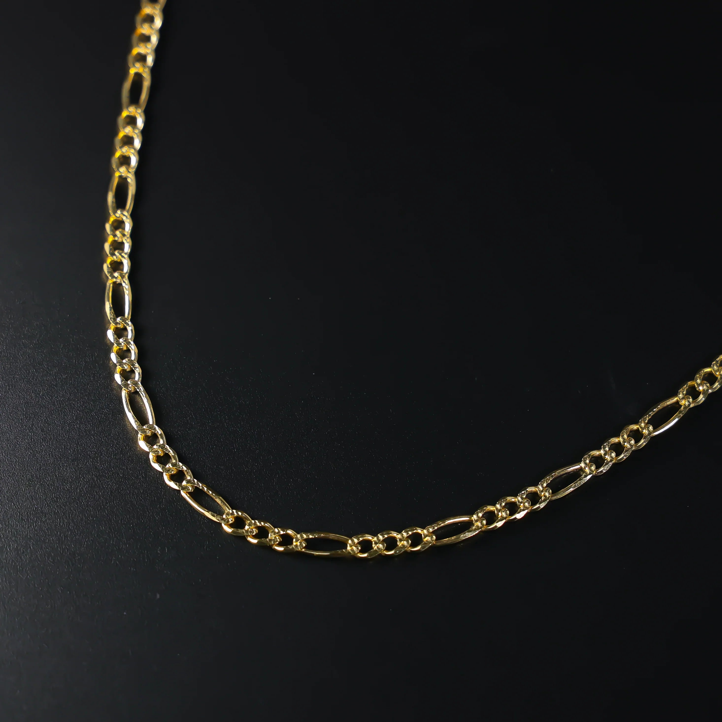 14k Figaro Chain 8𝙢𝙢